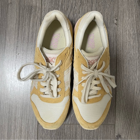 Asics GT-II Gel Yellow Pink Cream Size 7 - Picture 2 of 5